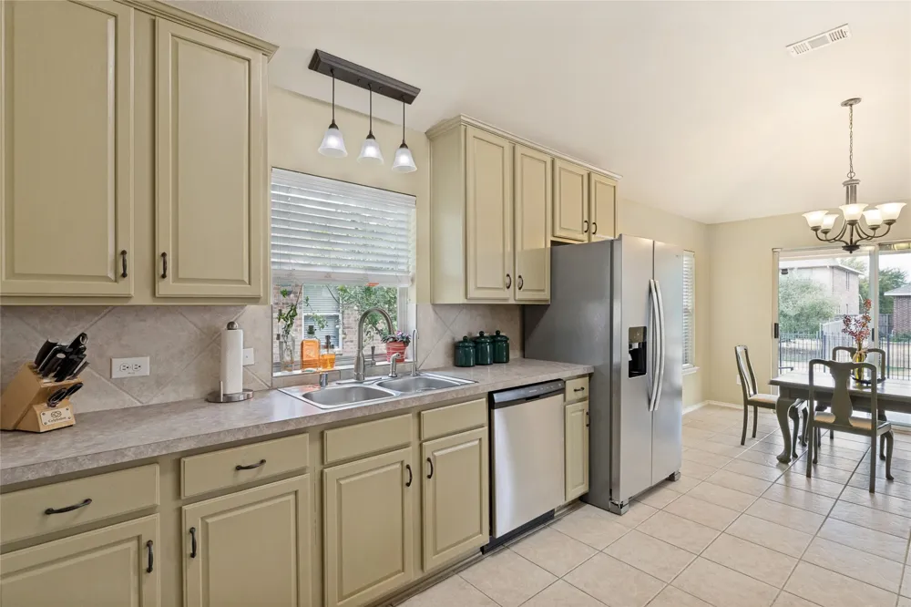 1233 Miller Lane Celina, TX 75009