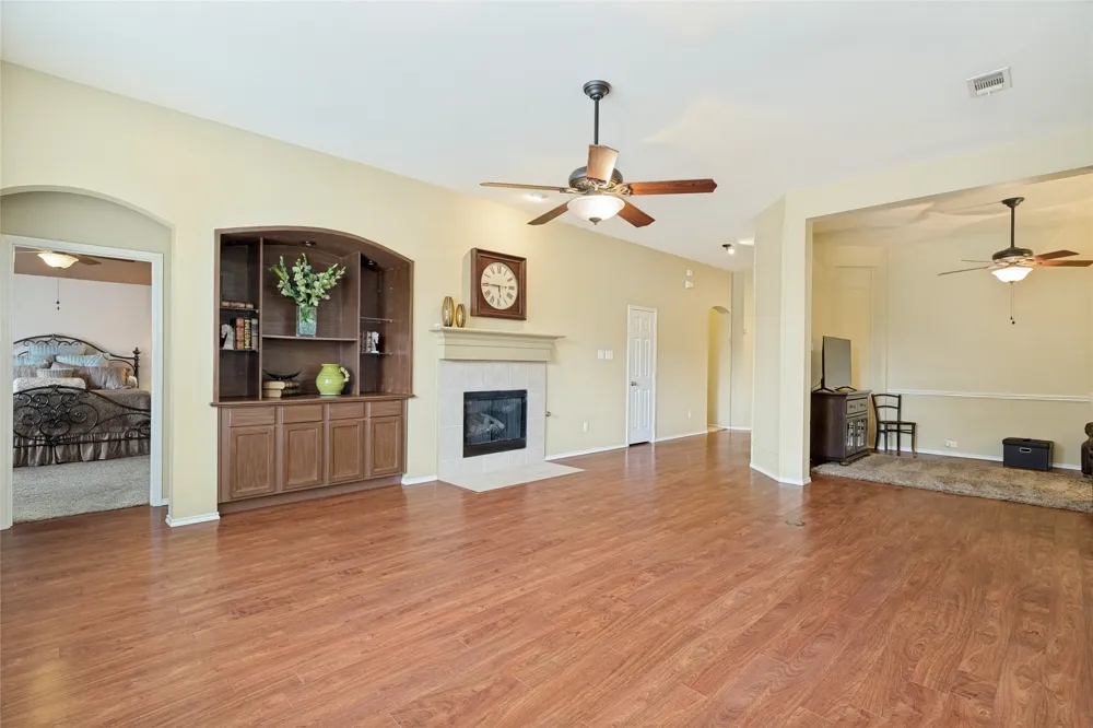 1233 Miller Lane Celina, TX 75009