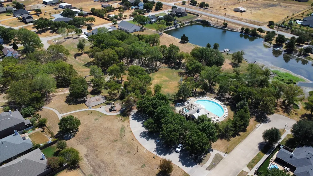 1233 Miller Lane Celina, TX 75009