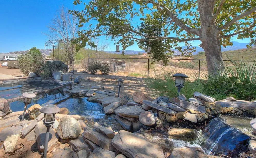 14937 Chemise Creek Road Ramona, CA 92065