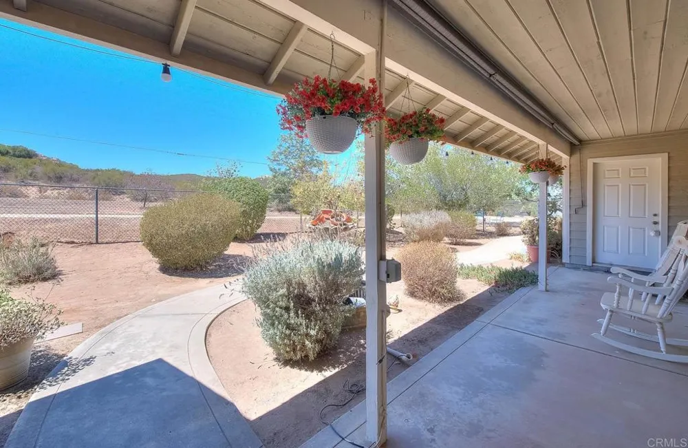 14937 Chemise Creek Road Ramona, CA 92065