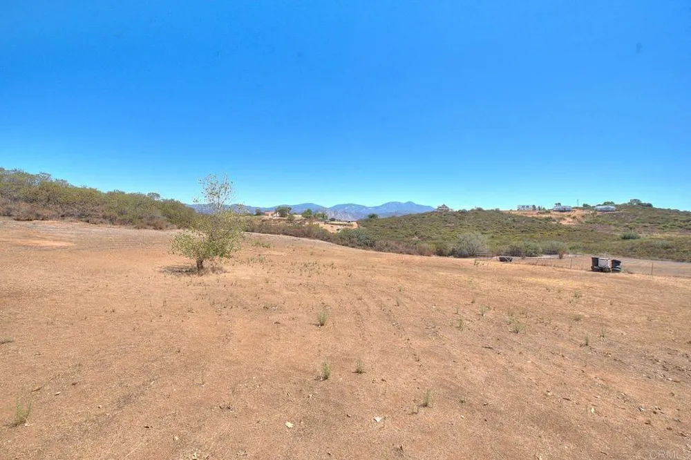 14937 Chemise Creek Road Ramona, CA 92065