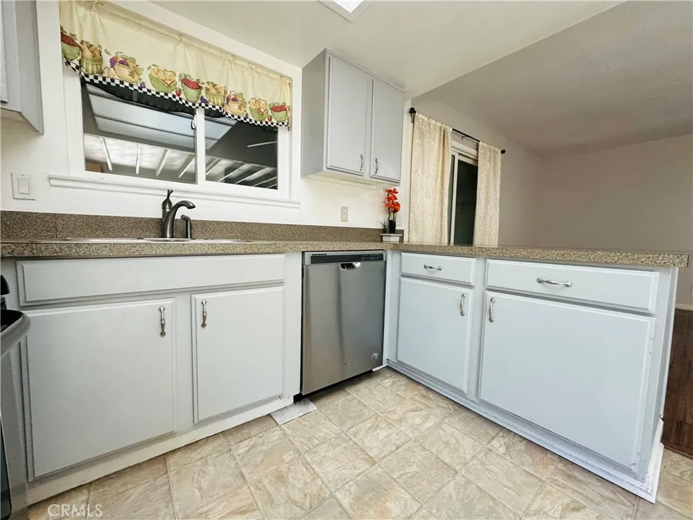 44419 Watford Ave Lancaster, CA 93535