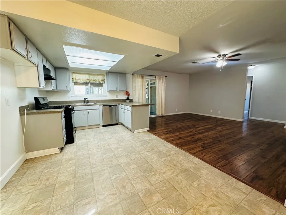 44419 Watford Ave Lancaster, CA 93535