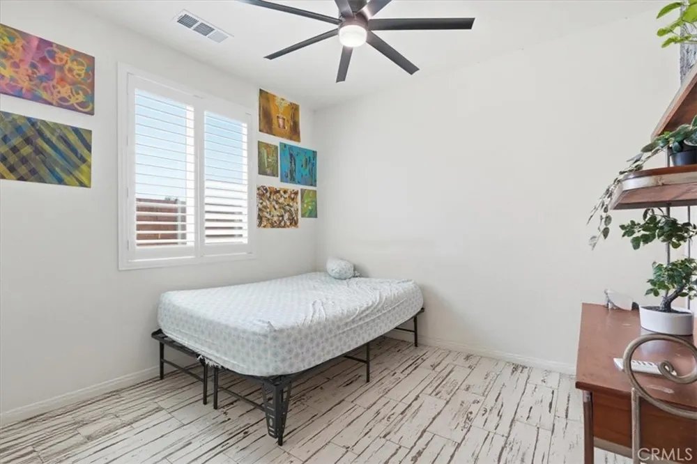 32350 Iron Trail Winchester, CA 92596