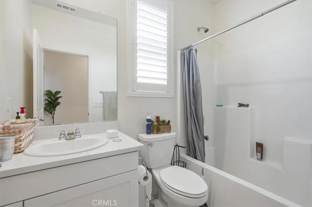 32350 Iron Trail Winchester, CA 92596