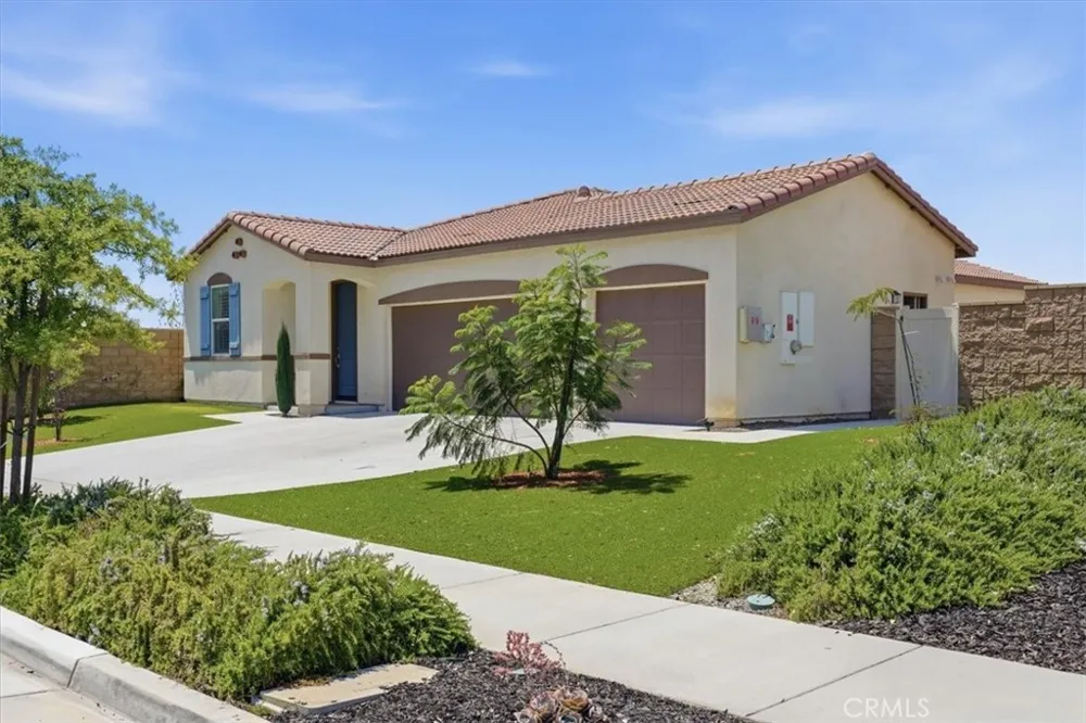 32350 Iron Trail Winchester, CA 92596