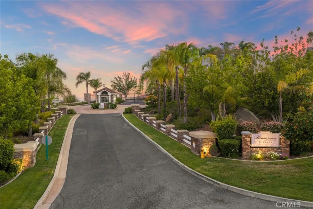 44995 Via Renaissance Temecula, CA 92590