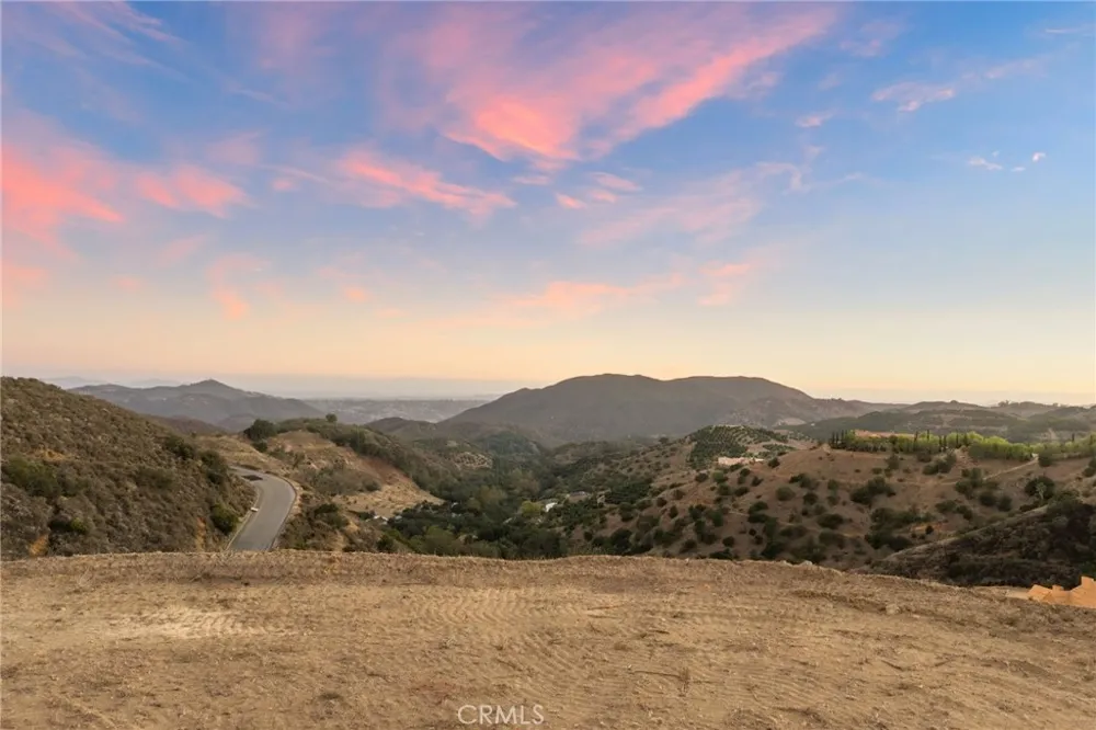 44995 Via Renaissance Temecula, CA 92590