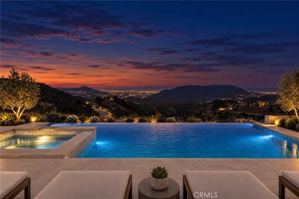 44995 Via Renaissance Temecula, CA 92590