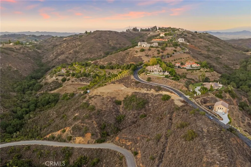 44995 Via Renaissance Temecula, CA 92590