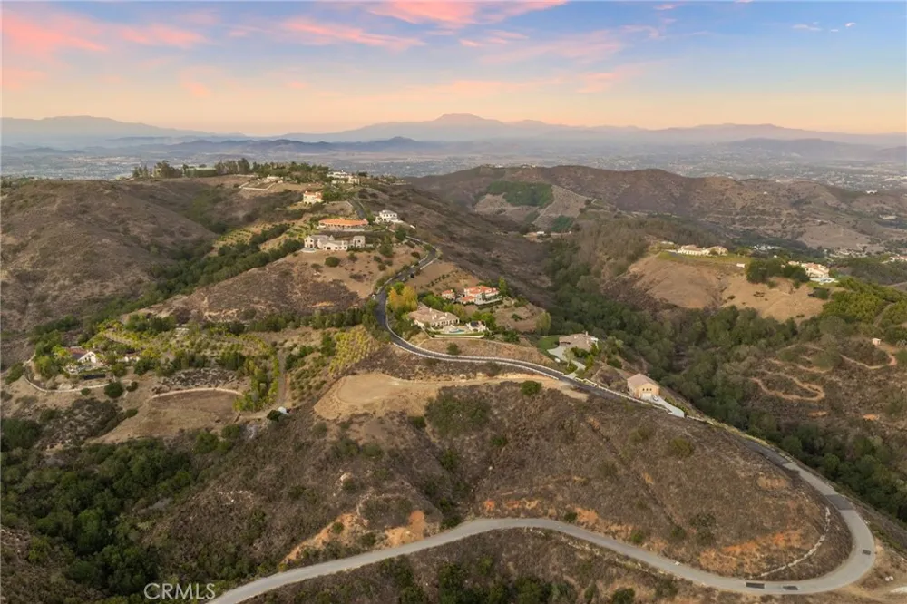44995 Via Renaissance Temecula, CA 92590