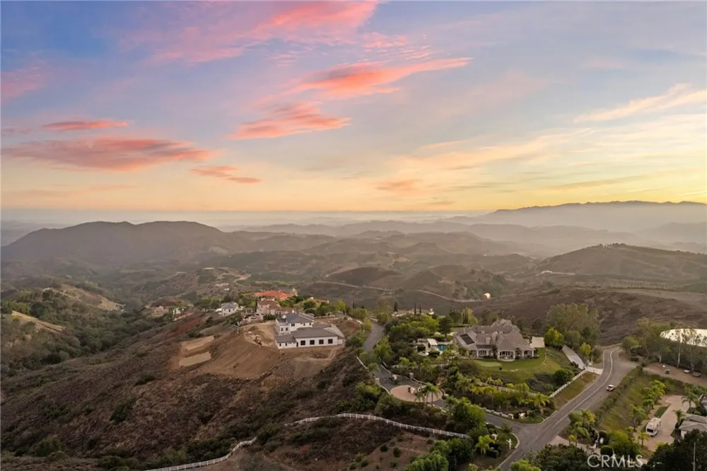 44995 Via Renaissance Temecula, CA 92590
