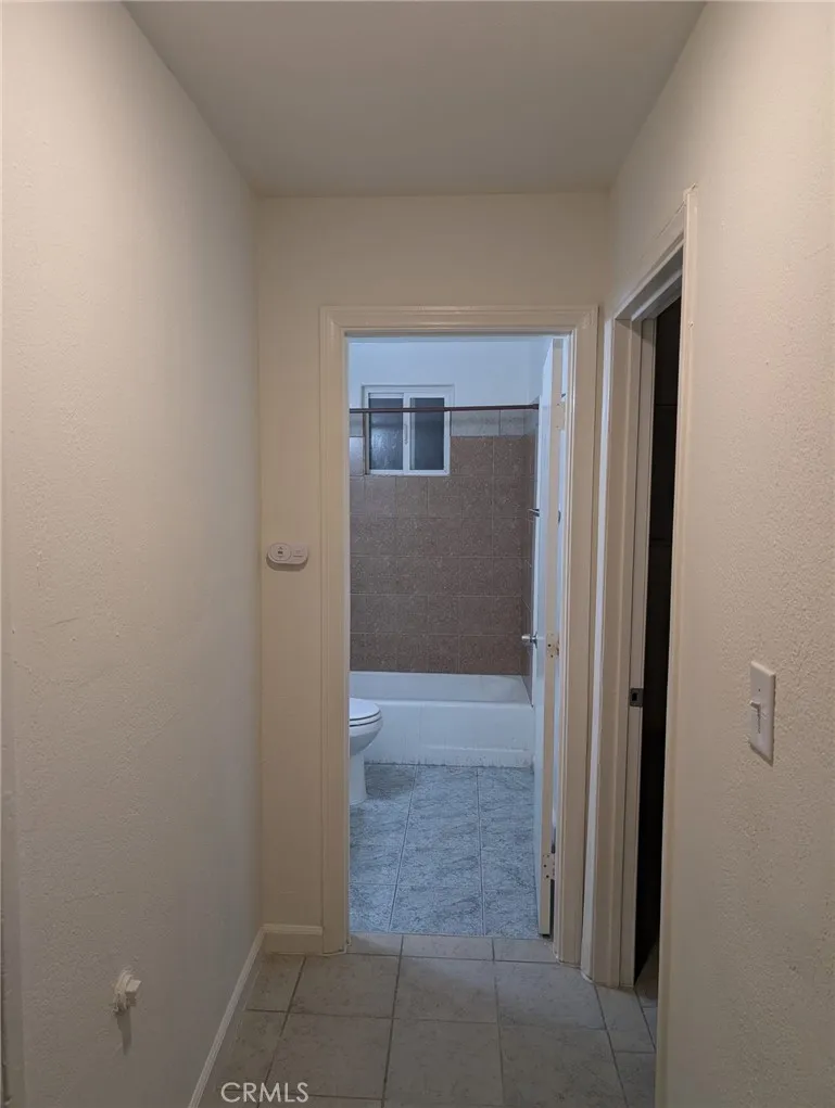 933 Carson Barstow, CA 92311