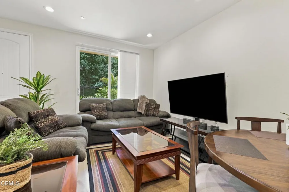 1218 Vista Heights Court Thousand Oaks, CA 91320