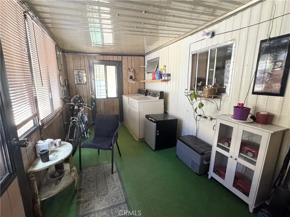 7484 Kickapoo Trail Yucca Valley, CA 92284