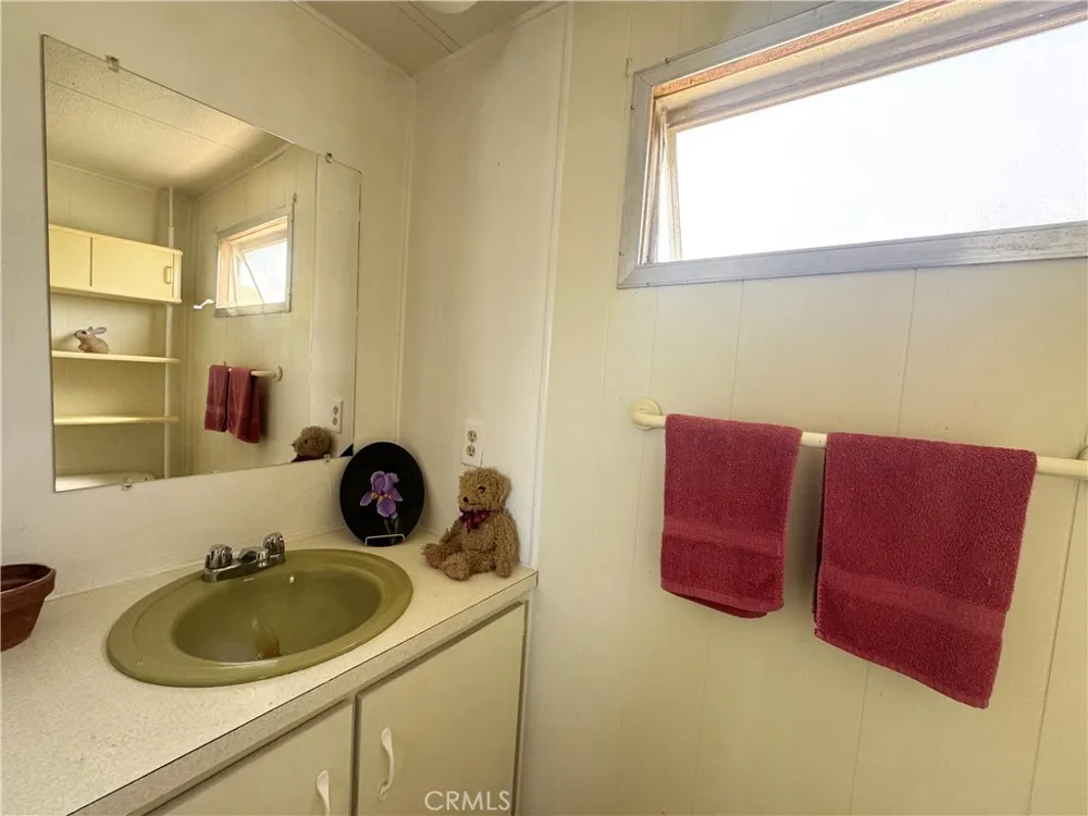 7484 Kickapoo Trail Yucca Valley, CA 92284