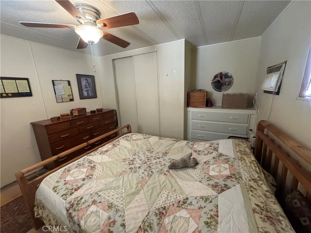 7484 Kickapoo Trail Yucca Valley, CA 92284