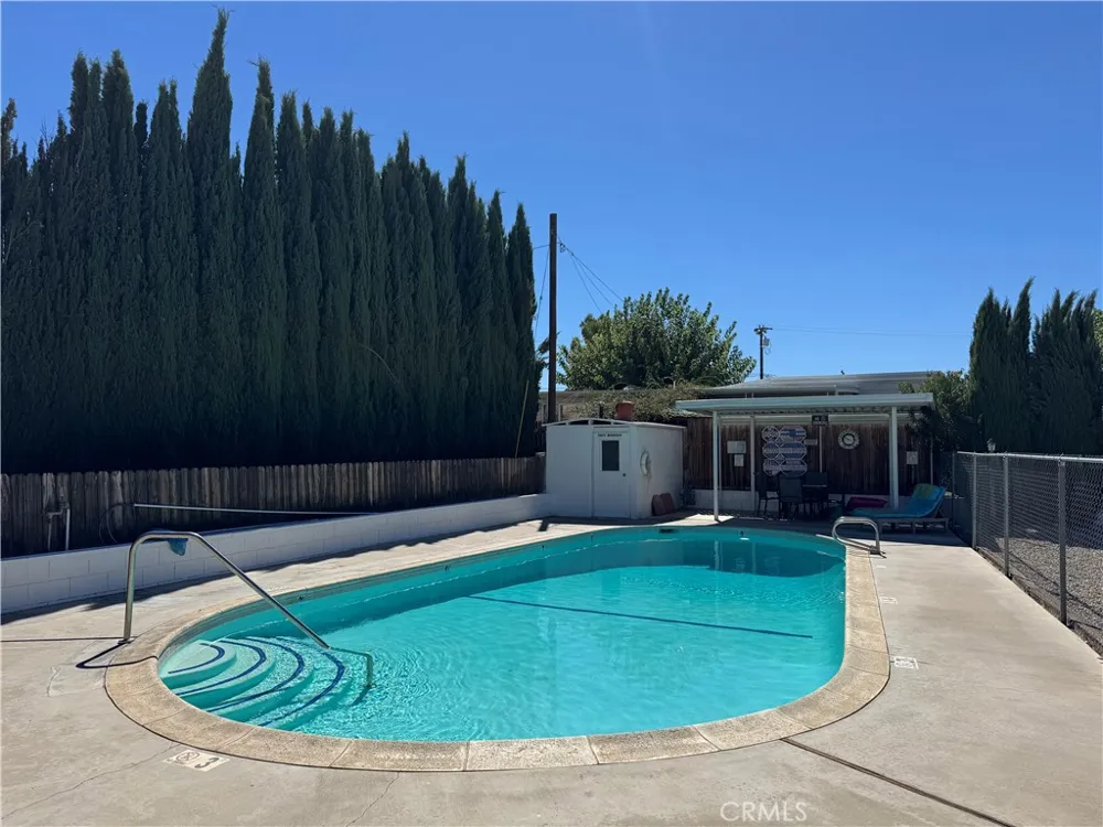 7484 Kickapoo Trail #9 Yucca Valley, CA 92284