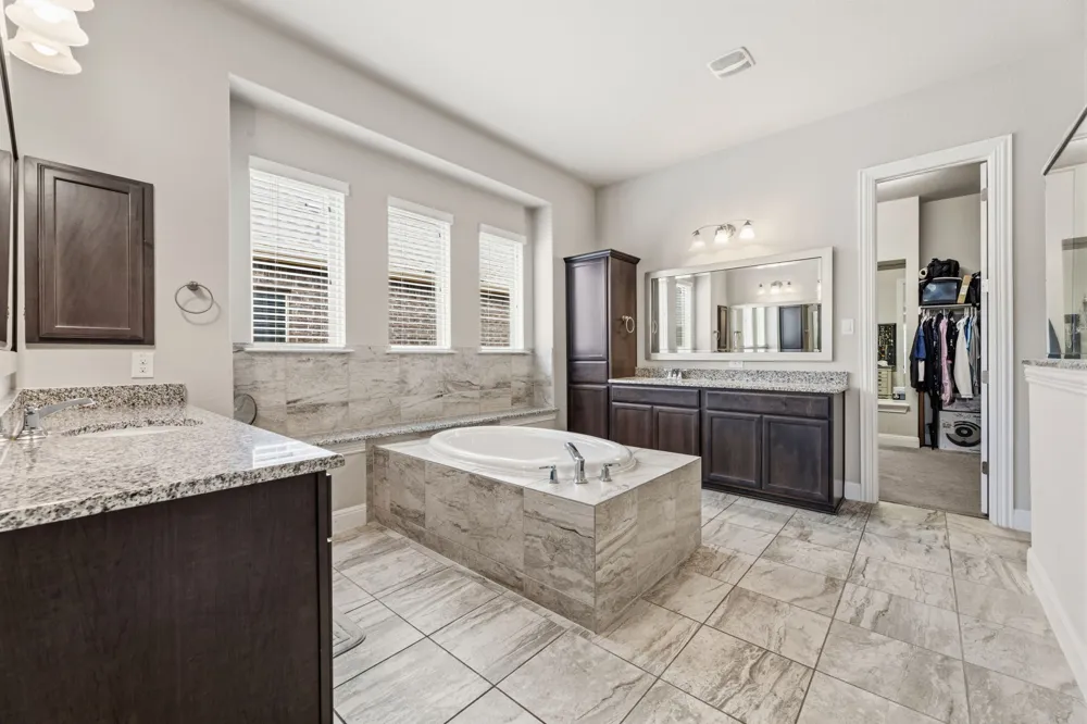 21605 Hines Lane Pflugerville, TX 78660