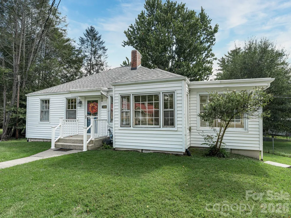 106 Green Acres Avenue Brevard, NC 28712