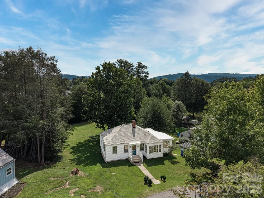 106 Green Acres Avenue Brevard, NC 28712