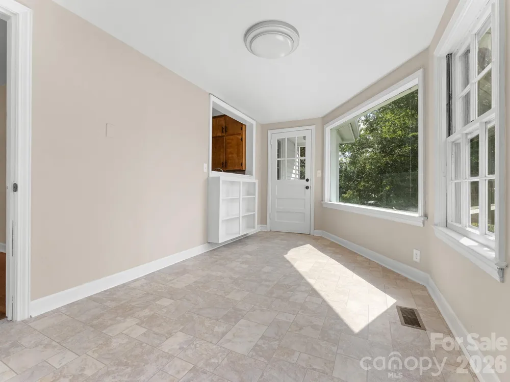106 Green Acres Avenue Brevard, NC 28712
