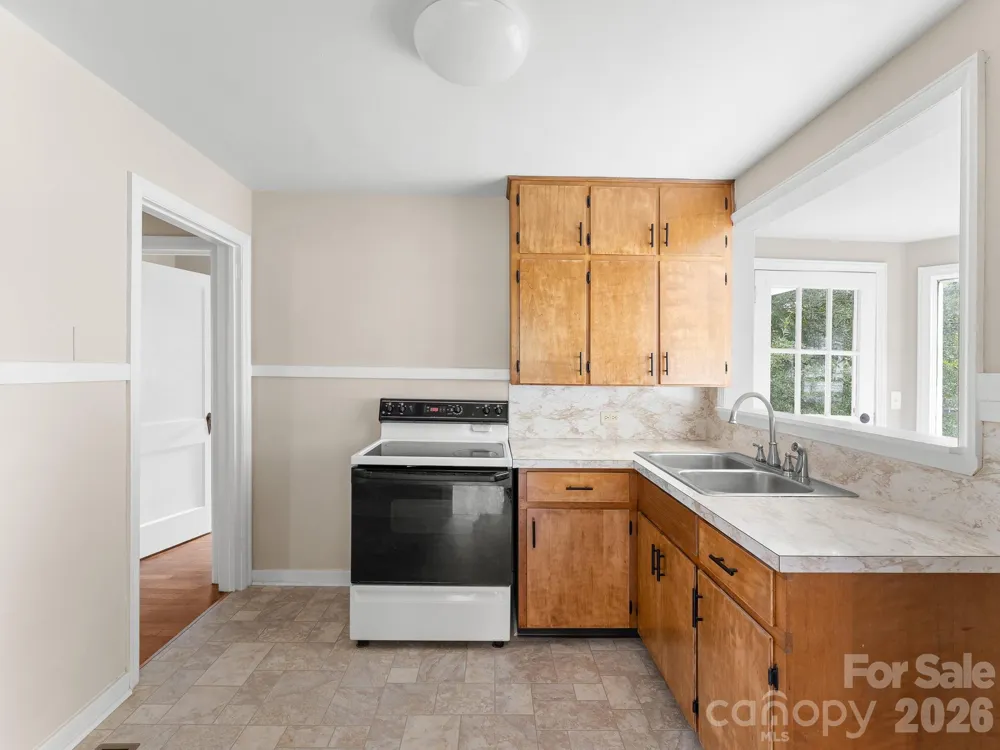 106 Green Acres Avenue Brevard, NC 28712