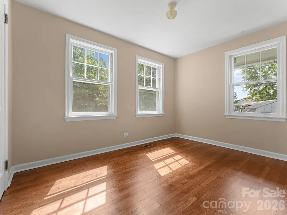 106 Green Acres Avenue Brevard, NC 28712