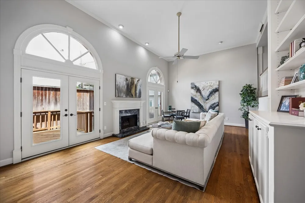 6310 Prague Street Houston, TX 77007