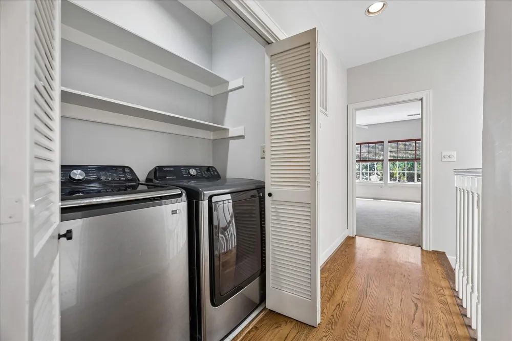 6310 Prague Street Houston, TX 77007