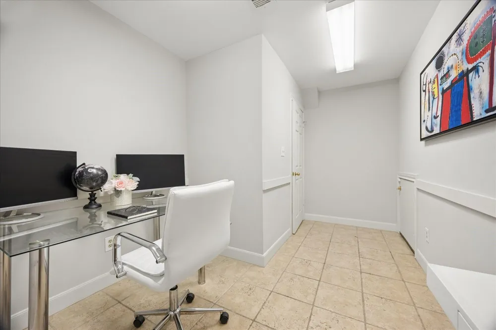 6310 Prague Street Houston, TX 77007