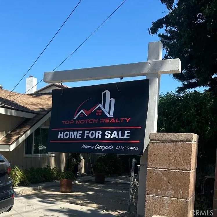 20247 Lanark Street Winnetka, CA 91306