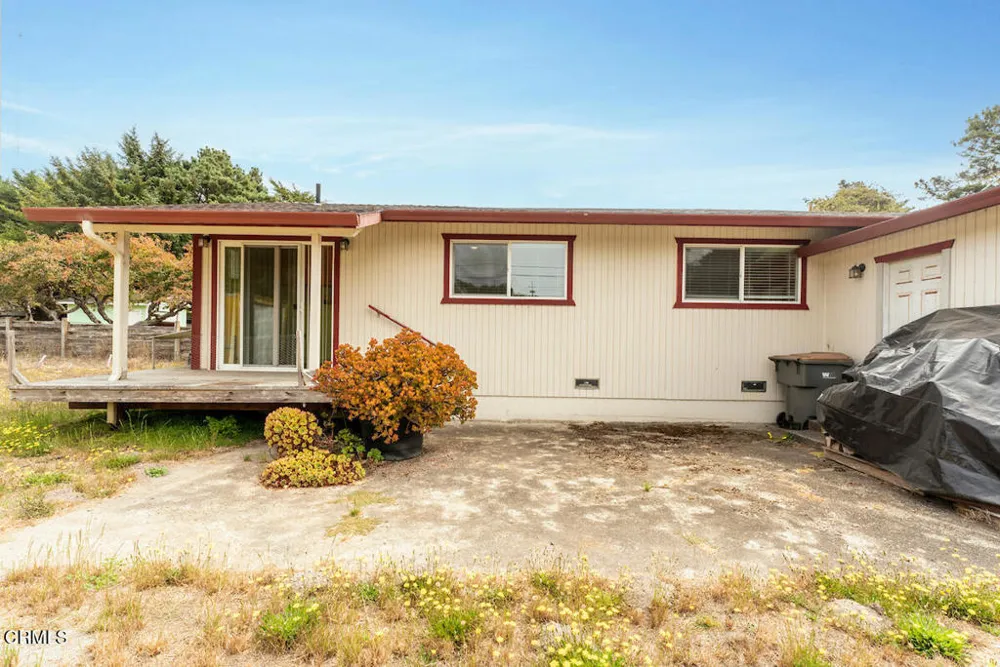 31420 Fort Bragg Sherwood Fort Bragg, CA 95437