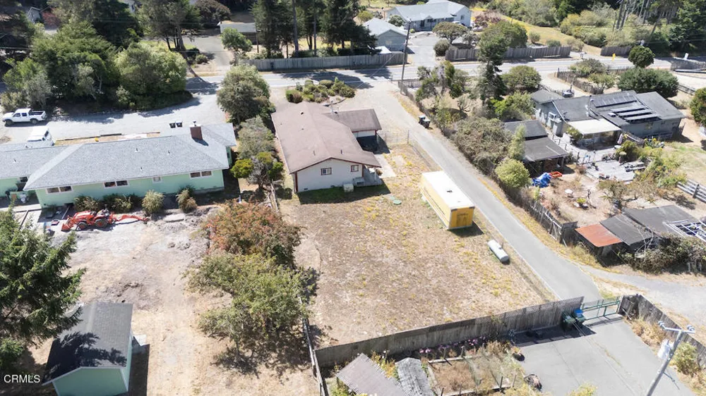31420 Fort Bragg Sherwood Fort Bragg, CA 95437