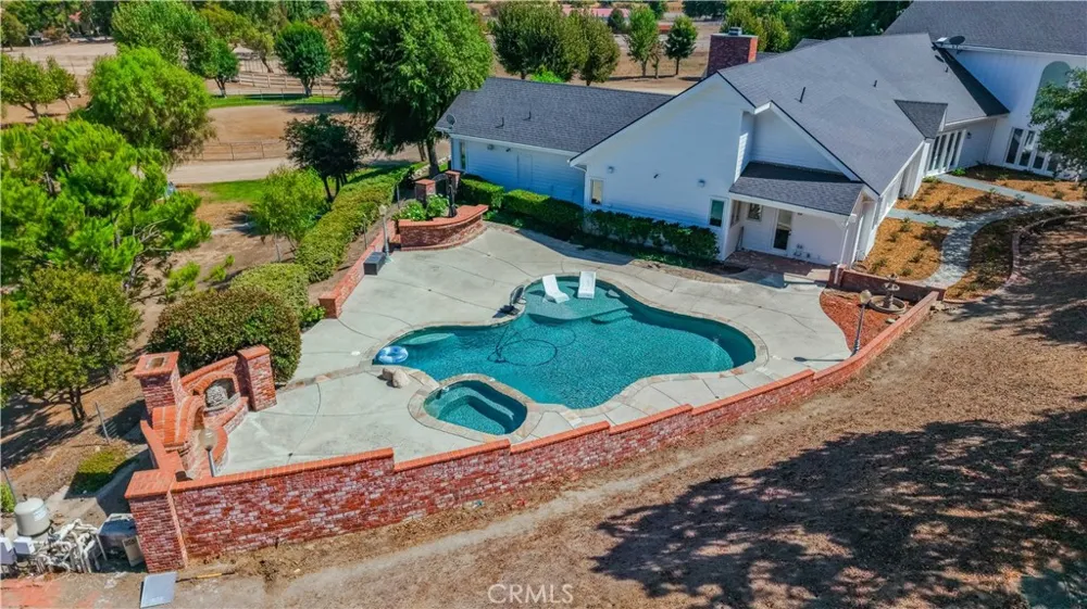 42580 Avenida Escala Murrieta, CA 92562