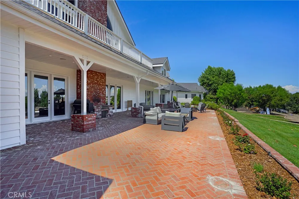 42580 Avenida Escala Murrieta, CA 92562