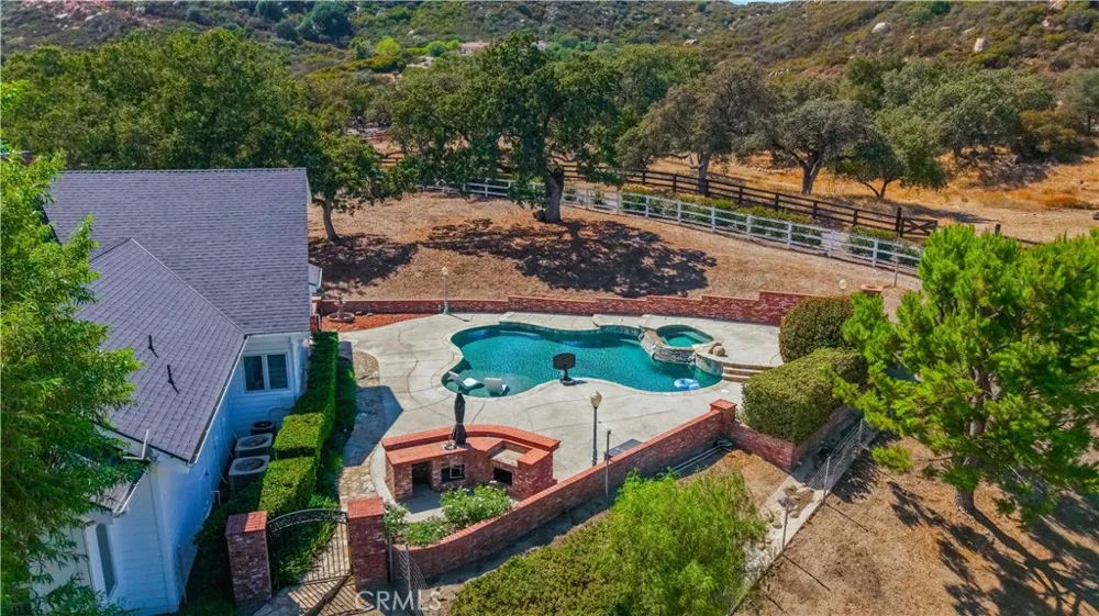 42580 Avenida Escala Murrieta, CA 92562