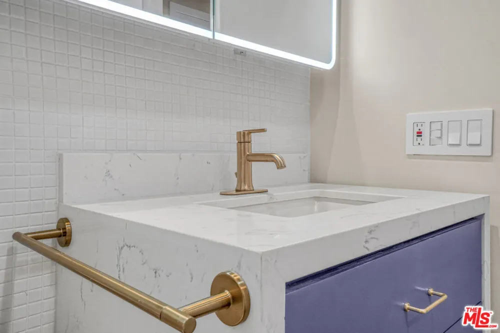 1230 Horn Avenue #605 West Hollywood, CA 90069