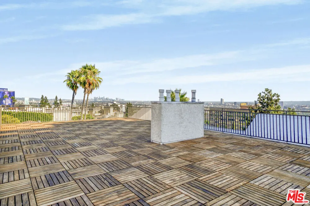 1230 Horn Avenue #605 West Hollywood, CA 90069