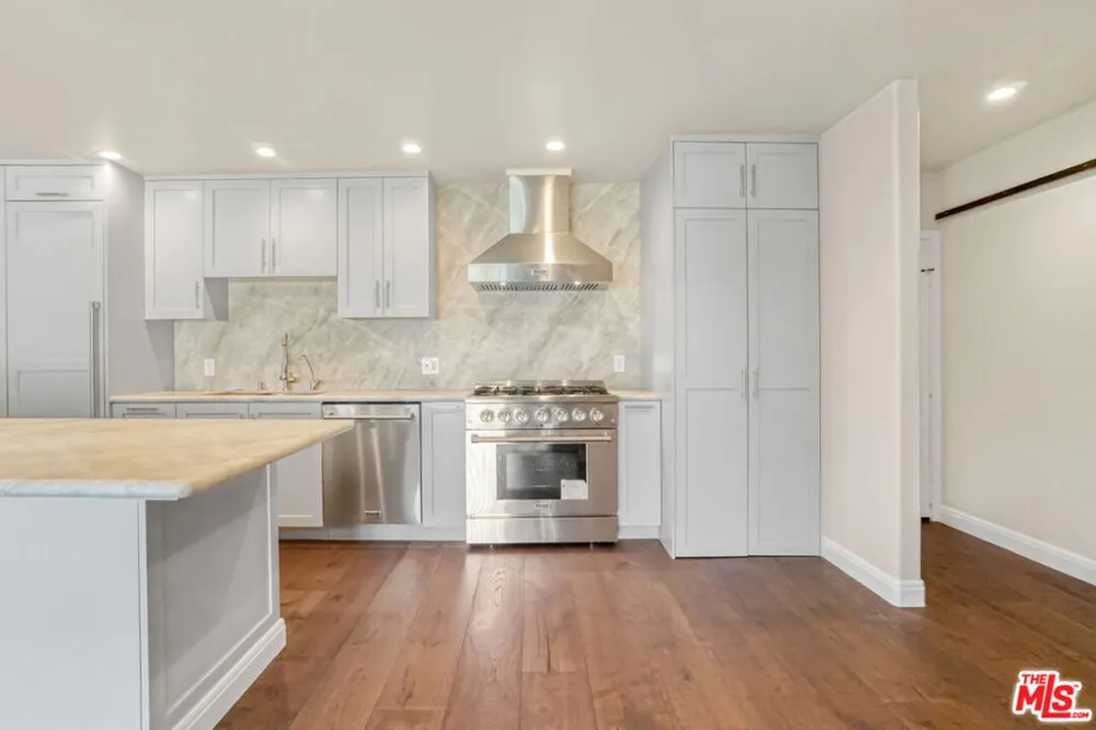 1230 Horn Avenue #605 West Hollywood, CA 90069