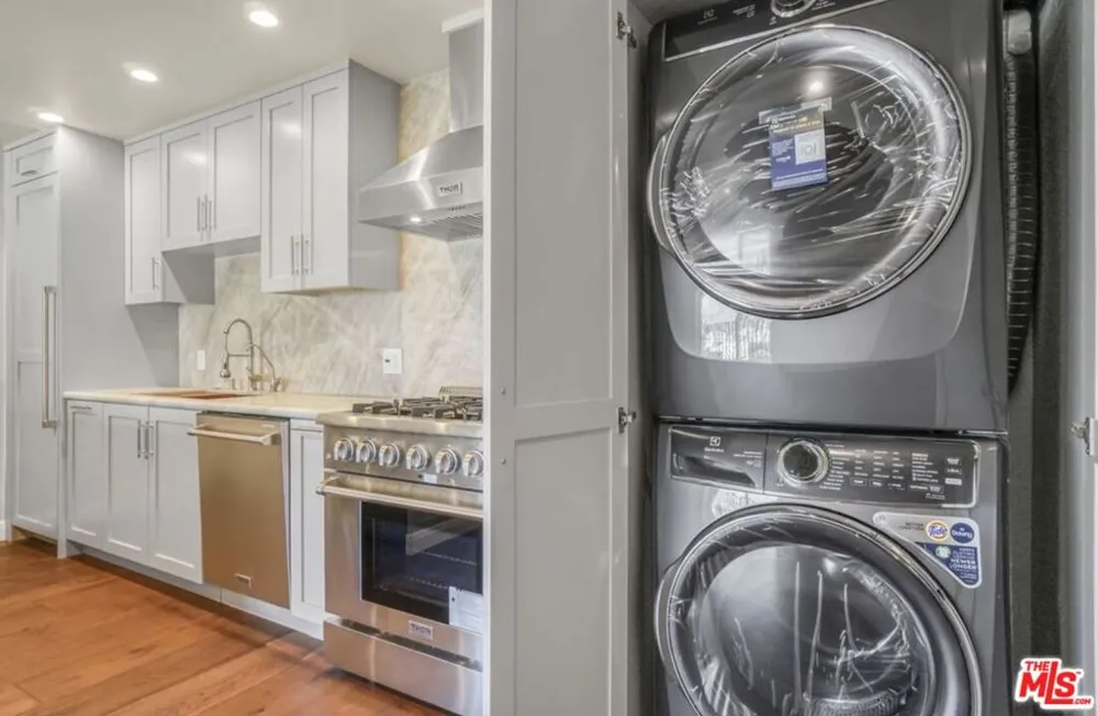 1230 Horn Avenue #605 West Hollywood, CA 90069