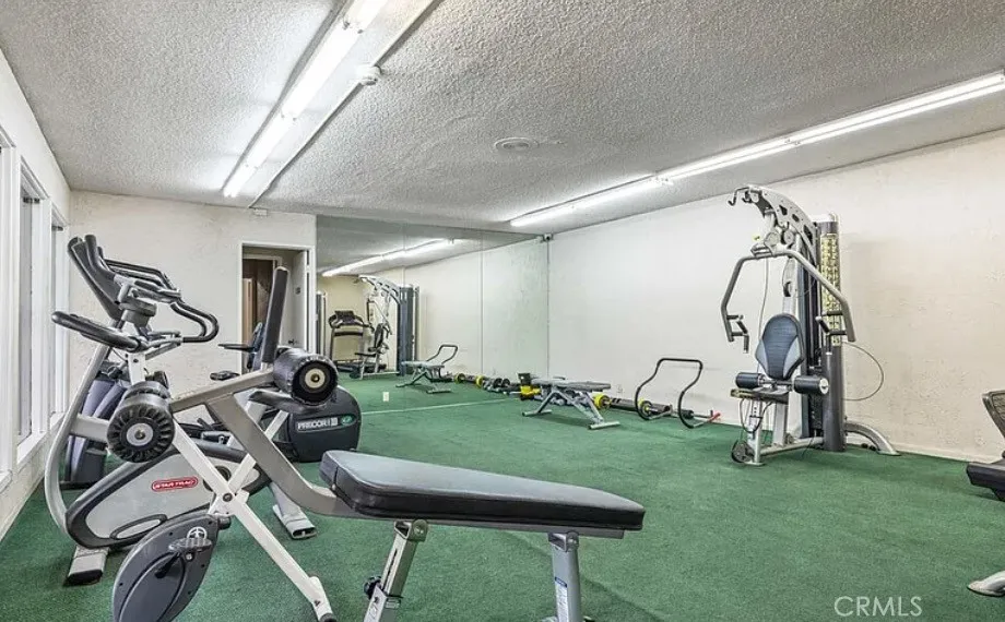 5460 White Oak #G309 Los Angeles, CA 91316
