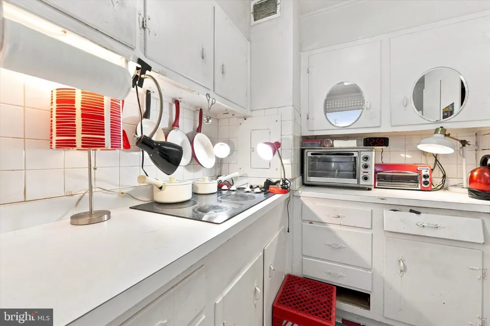 1900 JOHN F KENNEDY BOULEVARD #1412 Philadelphia, PA 19103