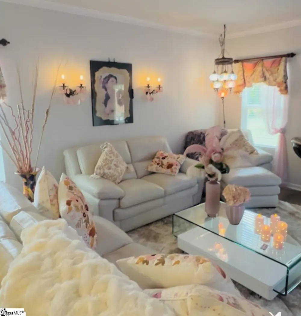 2377 Mill Loop Spartanburg, SC 29680