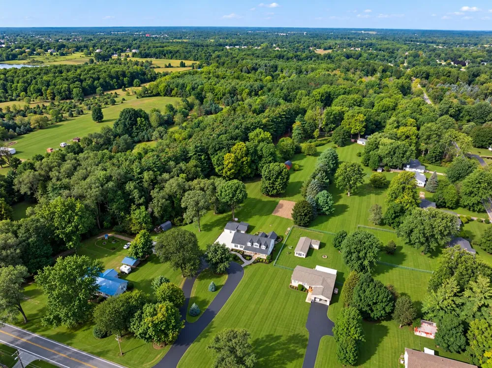 1469 Roods Lake Road Lapeer, MI 48446