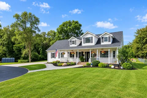 1469 Roods Lake Road