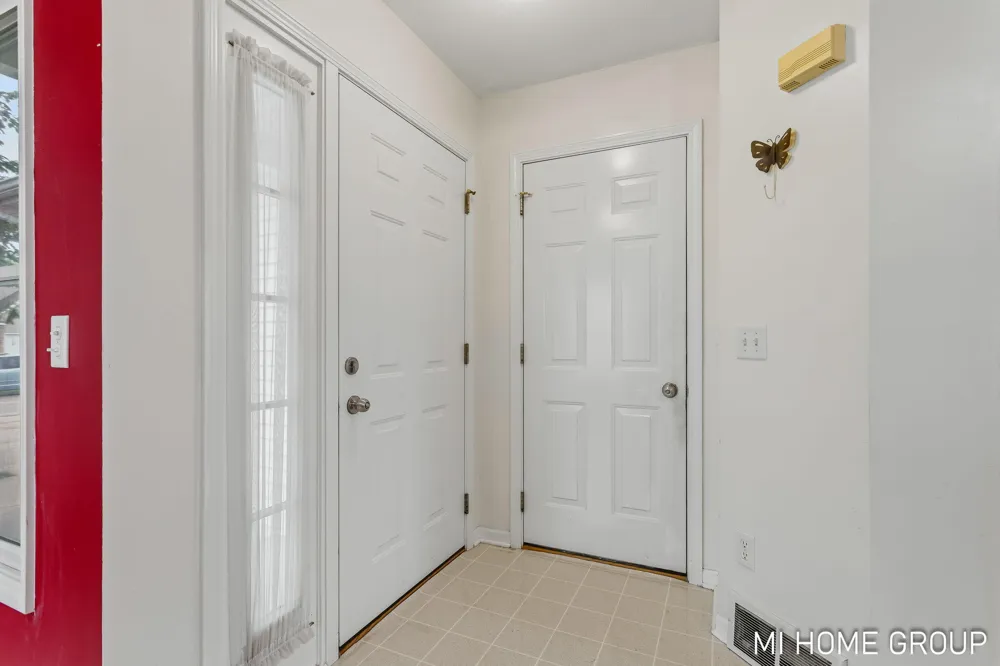 2888 Riley Ridge Avenue Holland, MI 49424