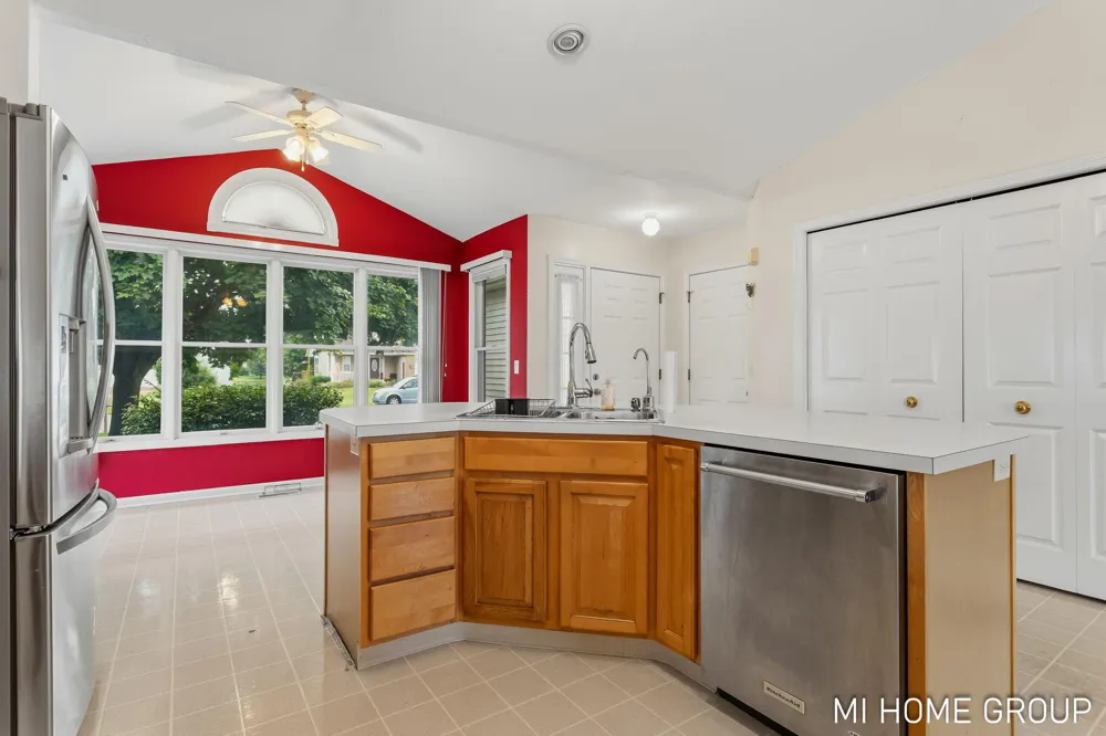 2888 Riley Ridge Avenue Holland, MI 49424