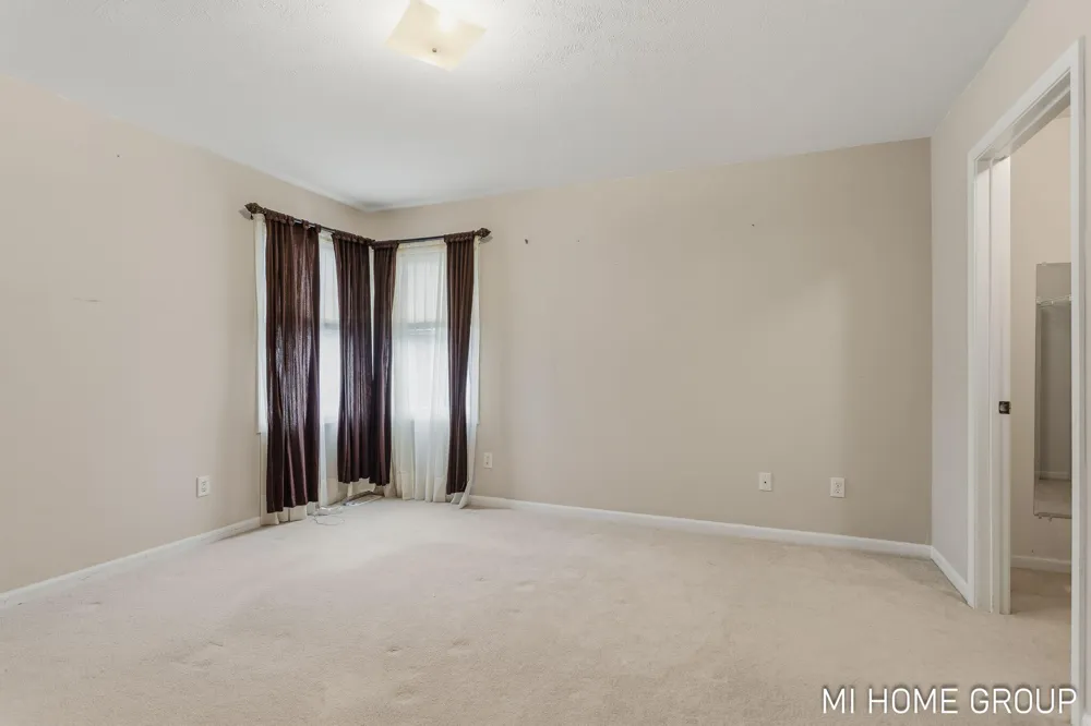 2888 Riley Ridge Avenue Holland, MI 49424